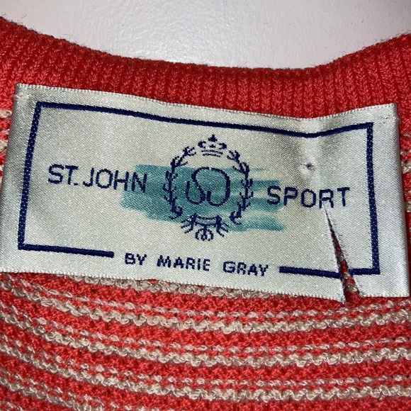 Petite NWT tank top. St, John. - Picture 2 of 6